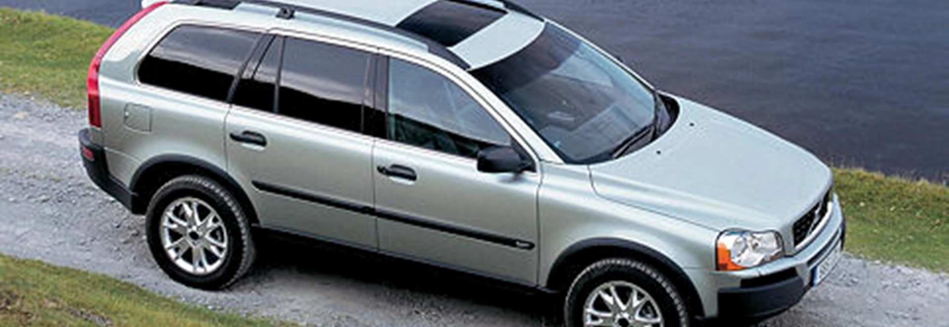 Volvo XC90 2.5T SE (2005)